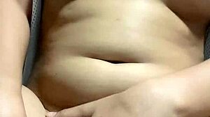 i'm so turned on that i cant stop masturbatin right now