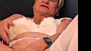 want me to squirt and cum?