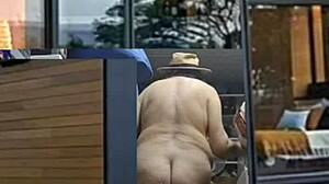 zea812 shares crossdressing update with barefoot feet