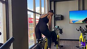 From gym to bedroom, Latina fitness babe teases all day then relaxes