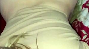 Que delicia que me den encuatro y me hagan venir de lo rico y chuparla toda.