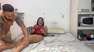 Is This Sexy Couple from SP Ready for Public Action?