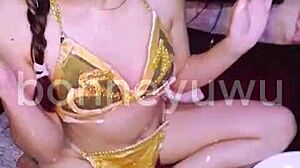 bonneyuwu cosplays leia star wars with facial ejaculation