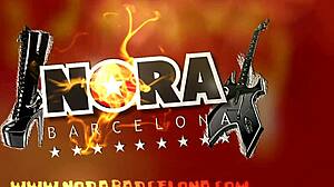 what happens in the shower with blonde teen?