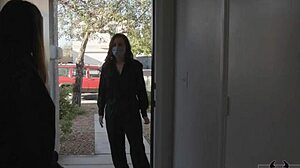 Sinn sage lesbian strap-on