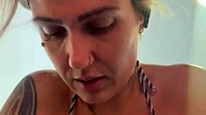 Treinando So De Biquini Fio Dental Na Academia De Frente A Praia Cheguei Ficar Toda Molhada De Tanto Tesao Que Escorria Nas Pernas Parecia Agua Do Mar