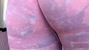 milf melody radford in sheer gym leggings?