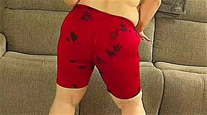 Want to cum while I work out and flaunt my big fat white butt in leggings?