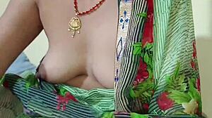 kitni bholi hai bhabhi bina bole ghodi ban gayi