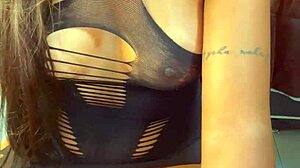 Linda Demais Oie, Featuring Hot Licking And Masturbation Scenes