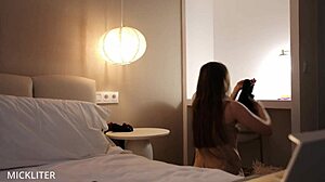 She Cum In The 10th Minute