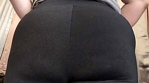 your face goes here leggings on or off?