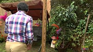 News reporter slut dresses and watches couple fuck hardcore outdoors