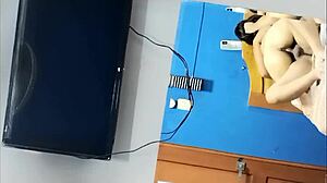 Padrastro dame m�s rico as� FOLLAME en la ventana ponte modo de que te dar� unos sentones hasta que te chorrees y brincare sobre ti hasta molerte los huevos