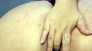 Curvy latina bbw stretches to take every inch of her 9-inch dildo