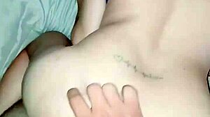 Una culeada con el culo para arriba dándome a cuatro patas me encanta que me den leche