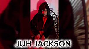 Amateur gives pussy to older man