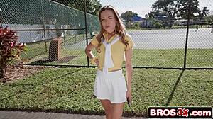 Athletic tennis babe picked up for assfucking cash reward