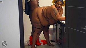 neighborhood plumber fucks married woman after service call