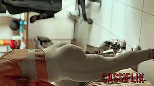 after gym training without panties i took a shower with hung personal trainer who gave lots of cum - complete on cassiflix