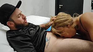 Realizei meu sonho de fuder com um anao