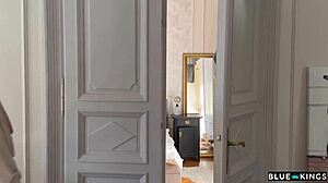 Teen traviesa fucks two roommates in wild threesome 😏