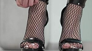 4k hot footfetish crushing fruits with bare feet and high heels