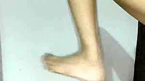 Punjabi Aunty Came To My Hostel Room And Got Naked After Seeing My Cock And Said Fuck Me With A Big Cock