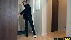 Rim4k: Lesbian Battle for Fuckboy Ends Happily