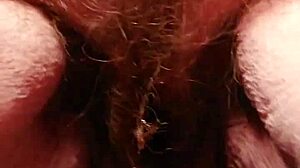 Oma Gebruik Dildo En Komkommer In Harige