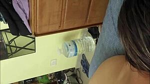 La Mama De Mi Mejor Amigo Adora Mamar Mi Pene Y Lamer Mi Culo Cuando El No Esta