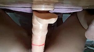 What do you think of Mirella Delicia using big consoles?