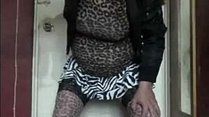 Hey, check out bisexual crossdresser mark in heels and stockings 😏