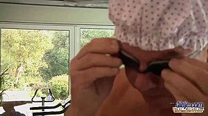 Old Young 18+ Super Hot Blowjob Cumshot Fucked By Grandpa In Her Pussy