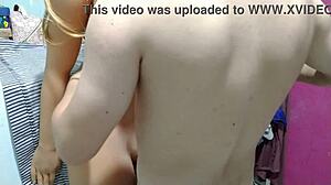 que rico es sentir la pequena polla de tu hermanastro dentro de ti