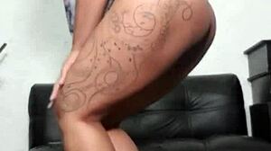 Want A Personalized POV Webcam Session With Your Virtual Girlfriend?