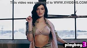 Big Tits Milf Morgan Hovanek Posed After Stunning Petite 18+ Cierra Avalon