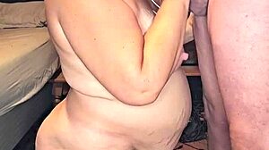 Preggo wife sucks big cock eagerly