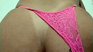 Solo anal masturbation feels more delicious in the ass