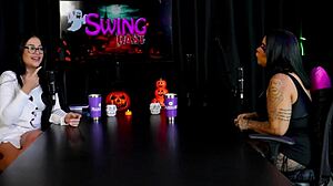 Ele Queria Um Programa Com Sua Esposa Chegando Do Trabalho Cliente Que Goza Antes E Nao Gosta De Sexo Anal - Marcelly Melo Sheer Red