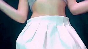 Bonneyuwu Drinks Her Own Urine from a Bottle in Homemade Video