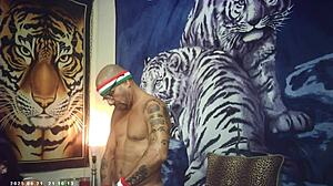 behind the scenes of porn shoot maxxx loadz stroking