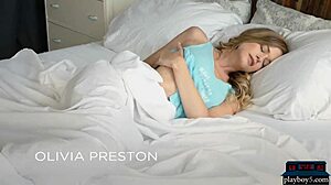 Big Round Ass Milf Strips Naked Morning