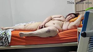 coolmarina puta viciosa se despierta pensando en meterse un rabo