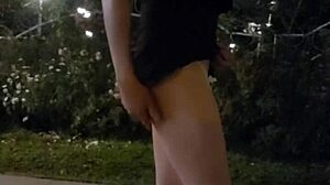 Oh, shemale Ting Xuan exposed in community garden!