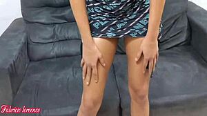 Estressado do trabalho, perguntei ao medico o melhor remedio, ele disse cha de buceta completo no red.