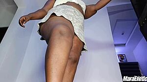 Pov Thick Thighs Ebony Hotwife Teasing And Squirting Masturbation Full Video On Red - Mara Exotic