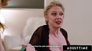 Chanel Camryn seduces stepmom Dee Williams in a tantalizing pussy-eating scene