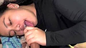 Despierto A Mi Hermanastra Para Folllarmela