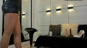 Hot latina in pantyhose heels and black skirt shows off her fetish